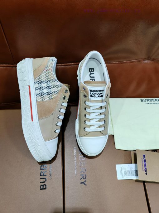 Burberry's latest release of 5 colors for sports and leisureBurberry's latest 2023 fashion sedud0vpv - Image 10
