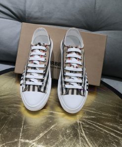 BURBERRY Market Top/2022 🤗🤗 Burberry women's checkered logo printed board shoes, sports shoe4bkcksmi
