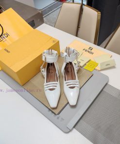 Metal buckle wrapped foot tight shoe seriesFendi Top Edition 2024 Official VIP Limited Editig4pe0xzz