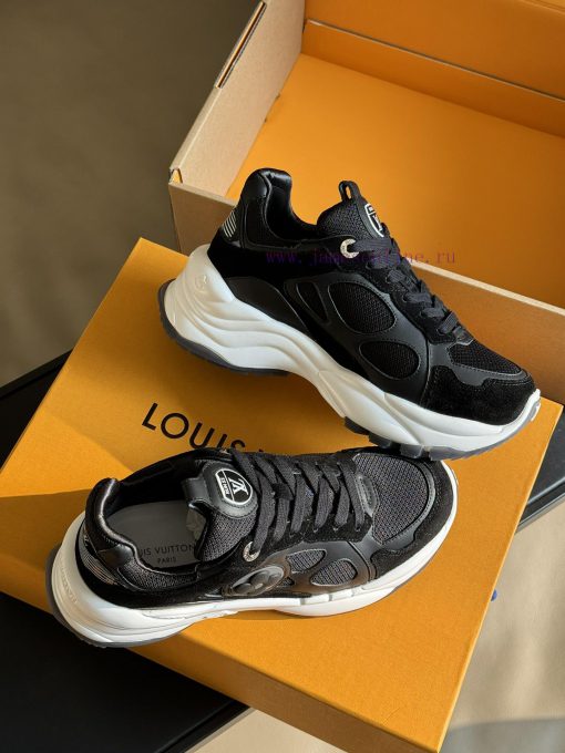 L…V run55 2024 new arrival～L run55 running shoes 2024 new modelSuper easy to wear sports sho7rrd9tsa - Image 5