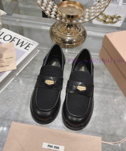 Everyday superstitions: Shu Miumu attracts wealth with coin shoes. Miumu's newly released courgv63ct