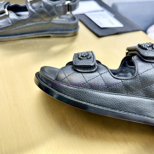 Crown Top Purchasing Edition ️ CHANEL 2022 Spring/Summer Latest Season Double C Velcro Casua58z6hhp3 - Image 7