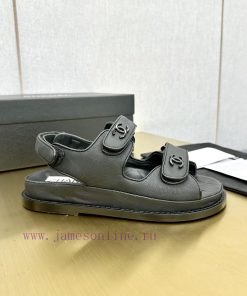 Crown Top Purchasing Edition ️ CHANEL 2022 Spring/Summer Latest Season Double C Velcro Casua526b7et6