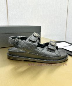 Crown Top Purchasing Edition ️ CHANEL 2022 Spring/Summer Latest Season Double C Velcro Casuazsssww23