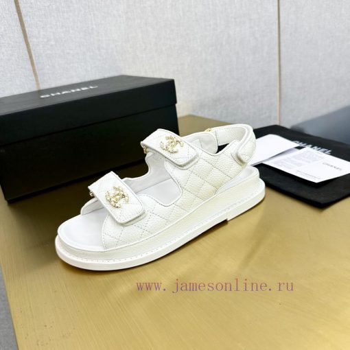 Crown Top Purchasing Edition ️ CHANEL 2022 Spring/Summer Latest Season Double C Velcro Casuab46x7ytn - Image 3