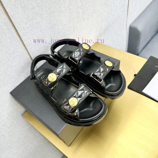Crown Top Purchasing Edition ️ CHANEL 2022 Spring/Summer Latest Season Double C Velcro Casua17eyvgoo - Image 6