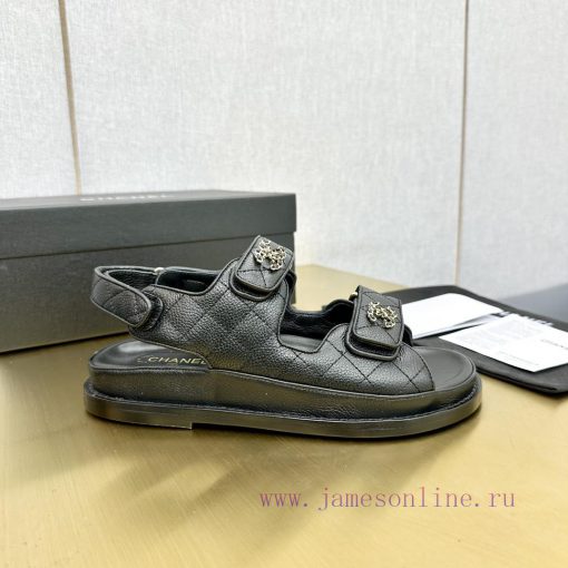 Crown Top Purchasing Edition ️ CHANEL 2022 Spring/Summer Latest Season Double C Velcro Casua66v7k4rg - Image 2