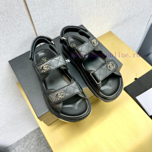 Crown Top Purchasing Edition ️ CHANEL 2022 Spring/Summer Latest Season Double C Velcro Casua66v7k4rg - Image 5