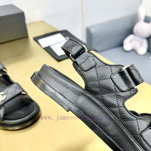Crown Top Purchasing Edition ️ CHANEL 2022 Spring/Summer Latest Season Double C Velcro Casua66v7k4rg - Image 9
