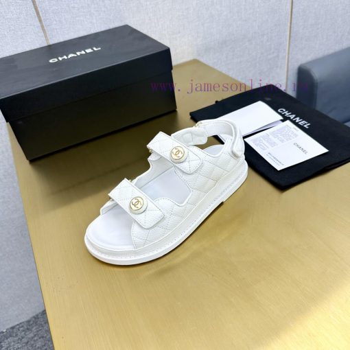 Crown Top Purchasing Edition ️ CHANEL 2022 Spring/Summer Latest Season Double C Velcro Casua7crjzbz7 - Image 3