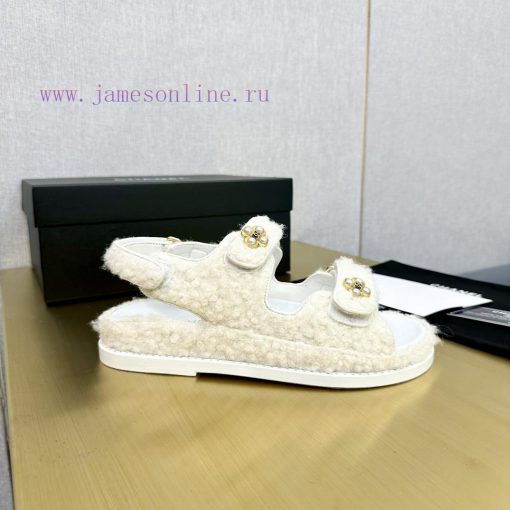 Crown Top Purchasing Edition ️ CHANEL 2022 Spring/Summer Latest Season Double C Velcro Casua5g3s4syt