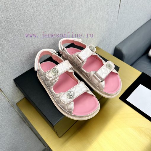 Crown Top Purchasing Edition ️ CHANEL 2022 Spring/Summer Latest Season Double C Velcro Casuafcc7w6gd - Image 6