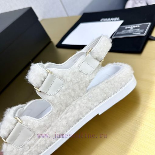 Crown Top Purchasing Edition ️ CHANEL 2022 Spring/Summer Latest Season Double C Velcro Casua5g3s4syt - Image 7