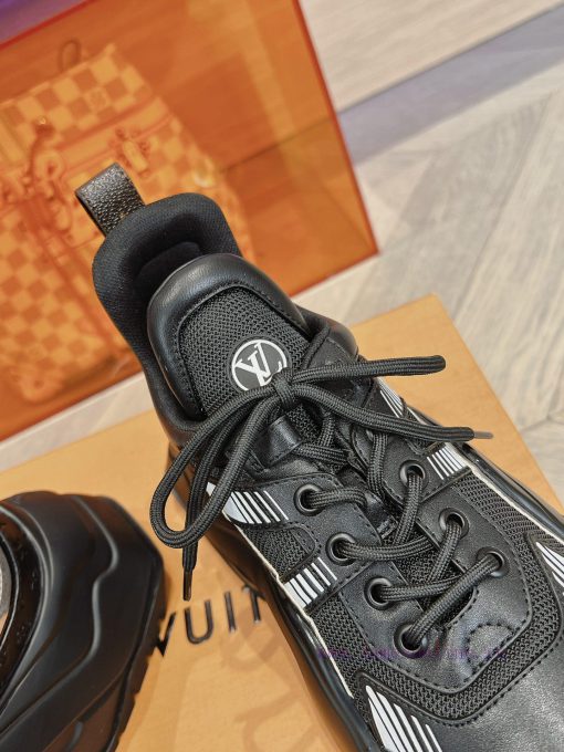 High qualityLouis Vuitton Trainer Embossed Color blocked Fashion Versatile Low cut Casual Bopk0wk6w2 - Image 7