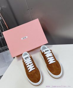 Miumiu's latest early spring fashion show, casual dirty shoes/sports white shoes, is a populvraz8wmg