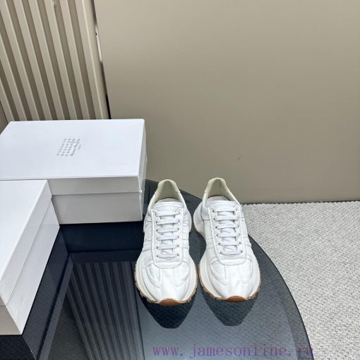 Maison Margiela mm6 Major bloggers recommend timeless casual shoes that never fadeThe select7yg6t8mu - Image 7