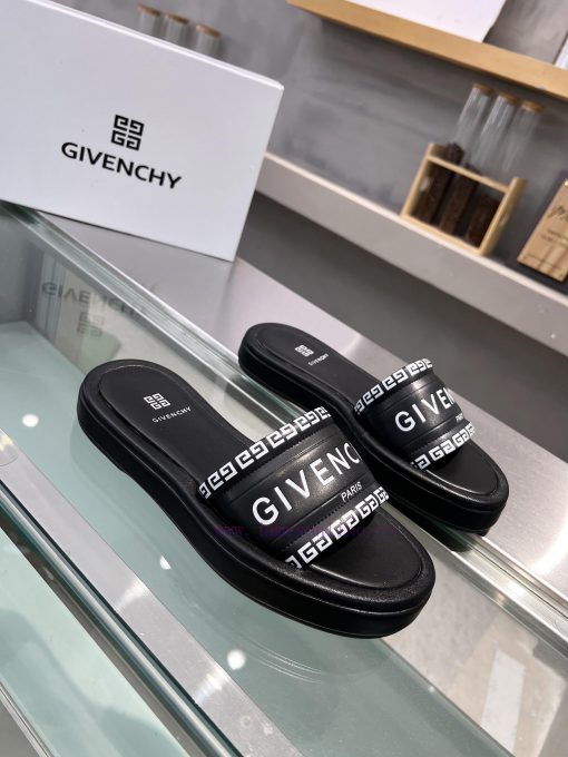 p. GIVENCHY/Givenchy open toed sandals for spring/summer 2024, with brand logo and original b9u8djfg - Image 7