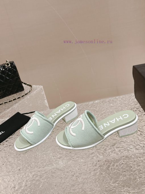 Spot sale𝐂𝐡 * 𝐧𝐞𝐥 23 Top selling productAuthentic gradeElectric embroidery fabric surface on8cwlques - Image 3
