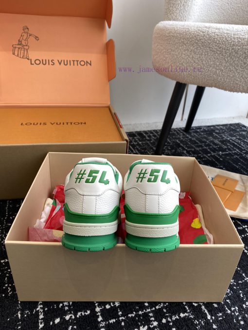 Purchasing gradeLouis Vuitton's popular trainer sneakers are a must-have for everyone, with 7mo6qr79 - Image 9