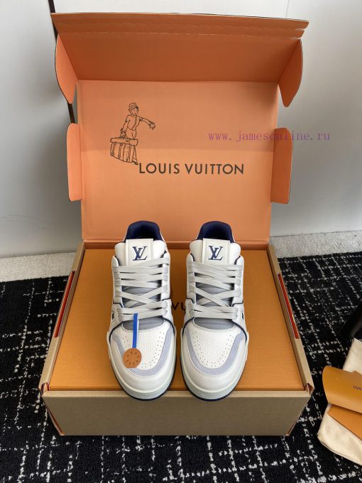 Purchasing gradeLouis Vuitton's popular trainer sneakers are a must-have for everyone, with 3z8cpomc