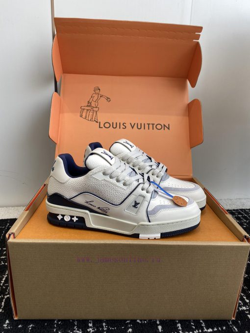 Purchasing gradeLouis Vuitton's popular trainer sneakers are a must-have for everyone, with 3z8cpomc - Image 3