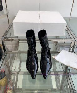 The Row retro high-end cat and elastic boots ️️ This minimalist design is really amazing. Thuiftml4u