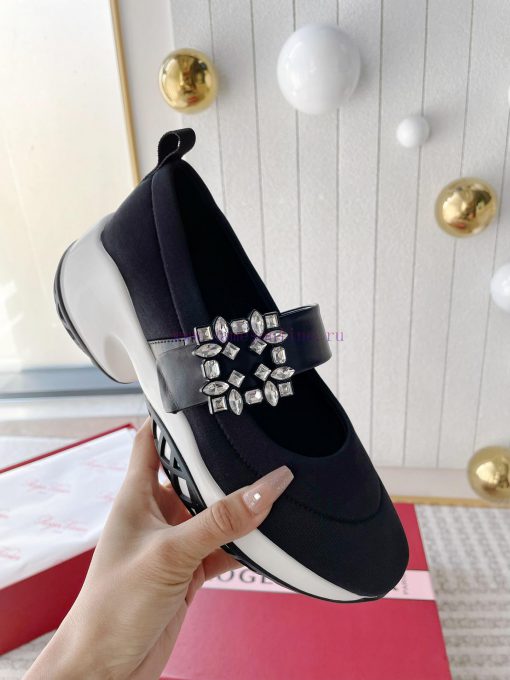 In early spring 2024, the new Viv 'Run diamond buckle fabric sports shoes Tang Yanlin Yunlinu9p3rgq9 - Image 5