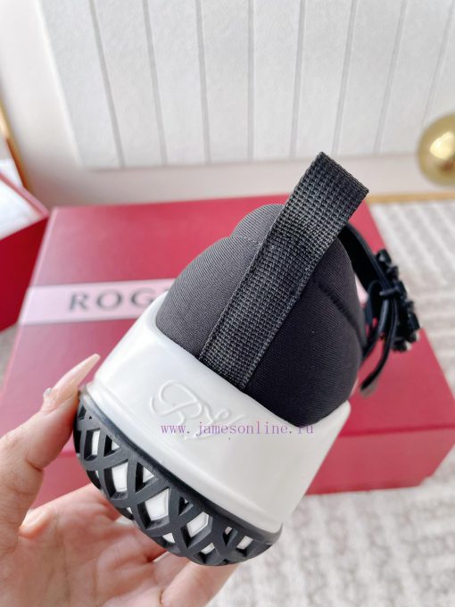 In early spring 2024, the new Viv 'Run diamond buckle fabric sports shoes Tang Yanlin Yunlinu9p3rgq9 - Image 9