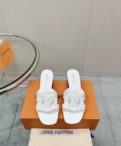 -Top qualityLoui Vuitton's new hollowed out slippersInterpreting timeless elegant designs wimmd60d7m