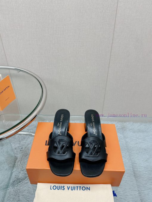 -Top qualityLoui Vuitton's new hollowed out slippersInterpreting timeless elegant designs wijq0qu7ep - Image 2