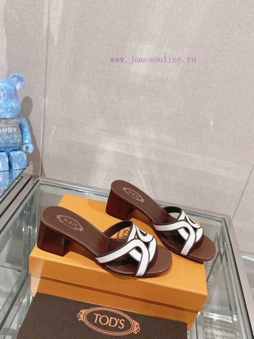 -24Ss new Tod * buckle thick heel slippersThis sandal is made of soft leather, cut into the turkyecw - Image 5