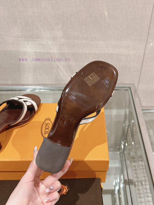 -24Ss new Tod * buckle thick heel slippersThis sandal is made of soft leather, cut into the turkyecw - Image 10