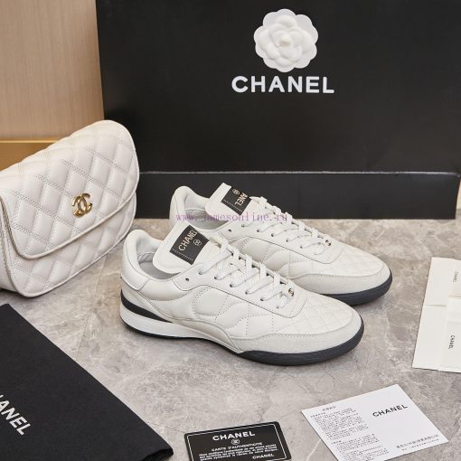 Chanel -2024 Top Casual SneakersThis classic design features a shoe upper with a variety of w5mkuaw7 - Image 3