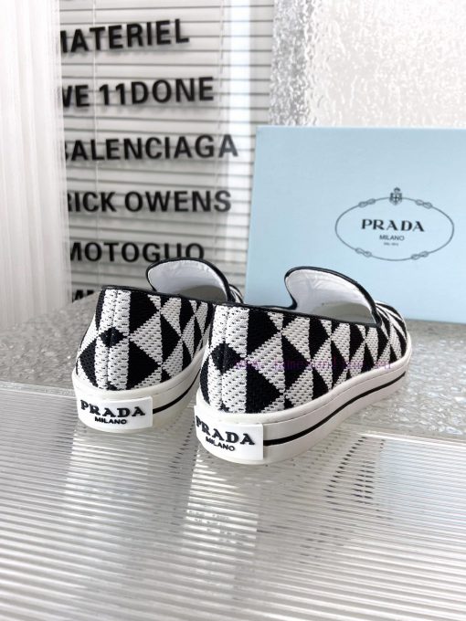 Prada's new loafersThe classic style has added new color elementsCrafted with a triangular p8lvjabdk - Image 9
