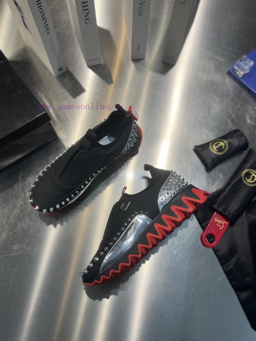 ╔ 🦈 Shark Bottom Marvel co branded Black Panther model ╗️Top level customized version𝑪𝒉𝒓𝒊𝒔𝒕𝒊o0td7iyc - Image 3