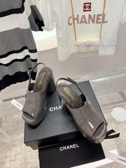 𝗖𝗛𝗔𝗡𝗘𝗟 Fashion Show Coarse Heel Water Platform Sandals Popular Running Single Explosive Prodeywg2f8g - Image 4