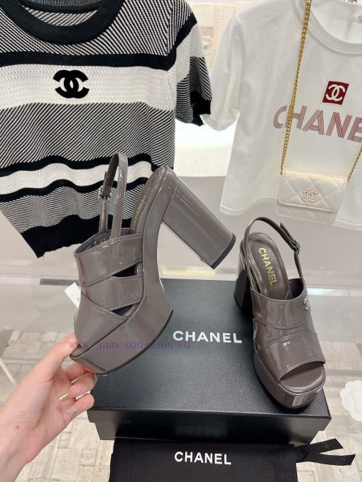 𝗖𝗛𝗔𝗡𝗘𝗟 Fashion Show Coarse Heel Water Platform Sandals Popular Running Single Explosive Prodeywg2f8g - Image 5
