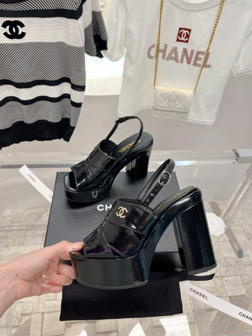 𝗖𝗛𝗔𝗡𝗘𝗟 Fashion Show Coarse Heel Water Platform Sandals Popular Running Single Explosive Prodv0tu3yrt - Image 3