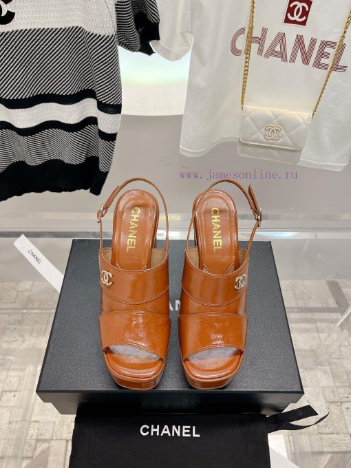 𝗖𝗛𝗔𝗡𝗘𝗟 Fashion Show Coarse Heel Water Platform Sandals Popular Running Single Explosive Prodvsnxtmid - Image 3