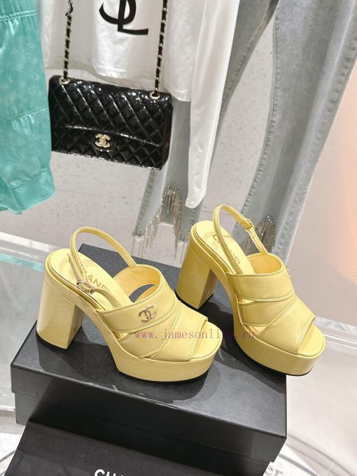 𝗖𝗛𝗔𝗡𝗘𝗟 Fashion Show Coarse Heel Water Platform Sandals Popular Running Single Explosive Prodojfv4wt5 - Image 4