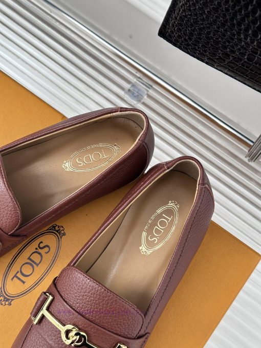 Tods Classic Coarse Heel Horseneck BuckleLefu shoesSignature T-shaped buckle, simple and exqw6v2phw1 - Image 9