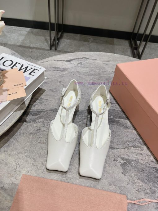 MIU MIU 24 Spring/Summer New Collection Retro Square Head Thick Heel Cool DragSimple yet cla78gsmrir - Image 2