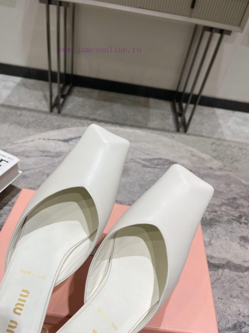 MIU MIU 24 Spring/Summer New Collection Retro Square Head Thick Heel Cool DragSimple yet cladtz7bsp5 - Image 9