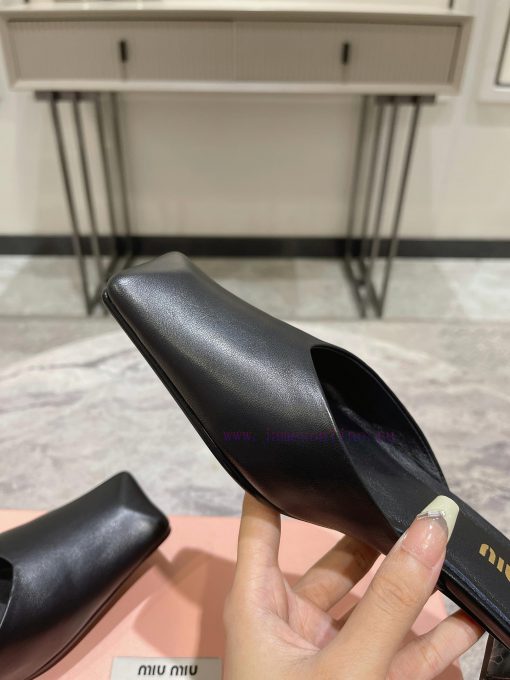 MIU MIU 24 Spring/Summer New Collection Retro Square Head Thick Heel Cool DragSimple yet clagoumrjvq - Image 9