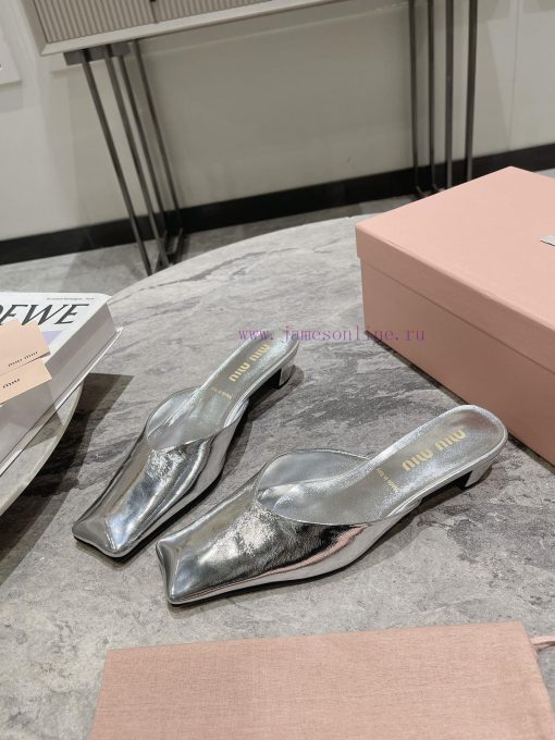 MIU MIU 24 Spring/Summer New Collection Retro Square Head Thick Heel Cool DragSimple yet cla8olmslkr - Image 5