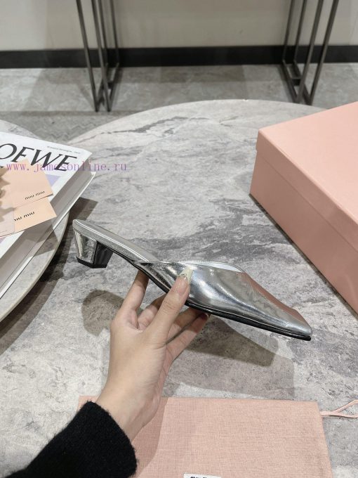 MIU MIU 24 Spring/Summer New Collection Retro Square Head Thick Heel Cool DragSimple yet cla8olmslkr - Image 6