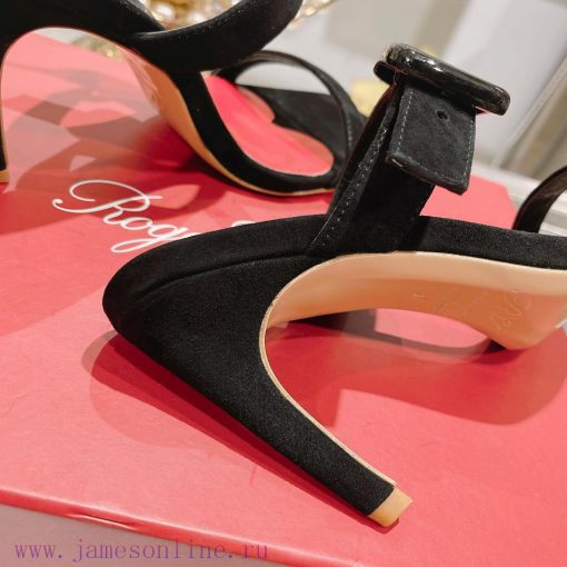 Roger Vivier's new slippers feature a single and double strap design with genuine leather sq341kguoq - Image 9