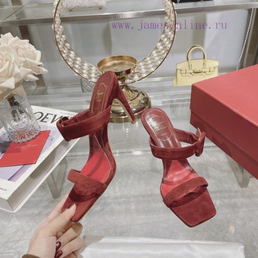 Roger Vivier's new slippers feature a single and double strap design with genuine leather sqlmeytjm4 - Image 3