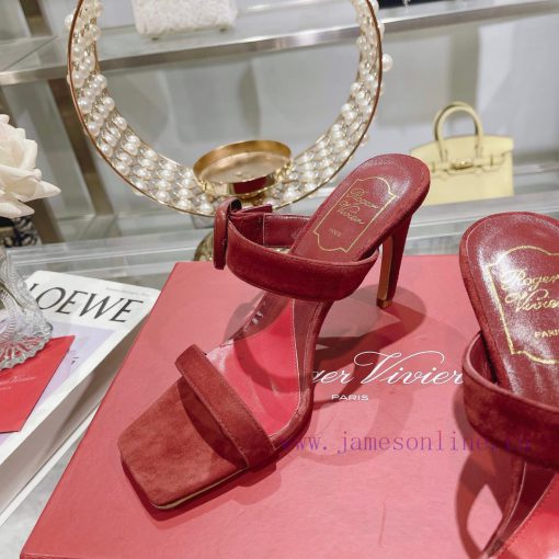 Roger Vivier's new slippers feature a single and double strap design with genuine leather sqlmeytjm4 - Image 7