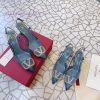 Valentino VLogo series shoes, the latest rhinestone buckle series, the most detailed and perz2fe03tn